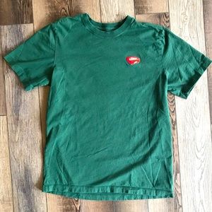The Nike Tee Crew Neck Logo T Shirt Men’s Medium